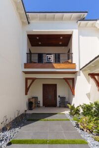 Fourman-exterior_08 Large
